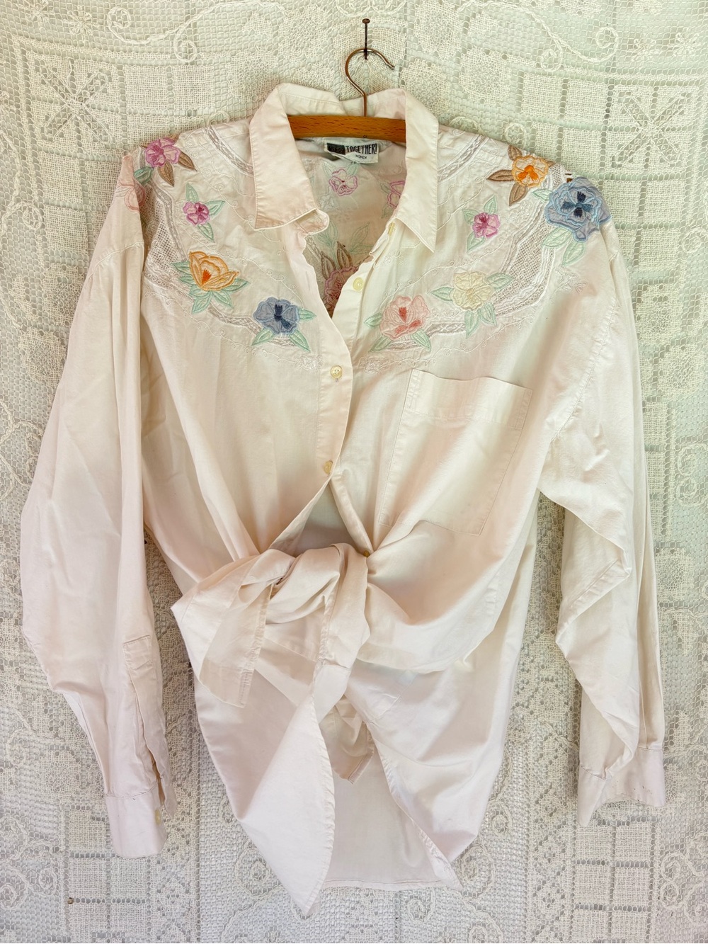 Vintage 90s Cream Embroidered Oversized Shirt Cotton XL